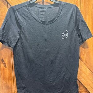 Lululemon Athletica Black Short Sleeve Tee